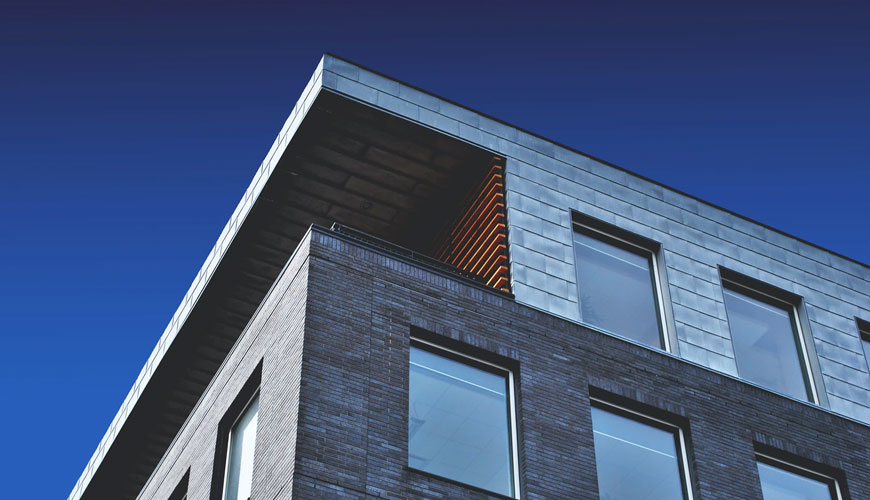 Pintura de moradias, quintas, etc