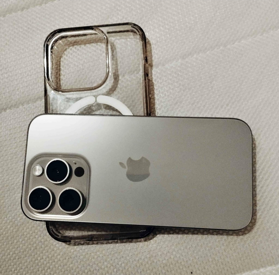 iPhone 15 pro max 256GB