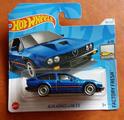 Hot Wheels Alfa Romeu GTV6 3.0